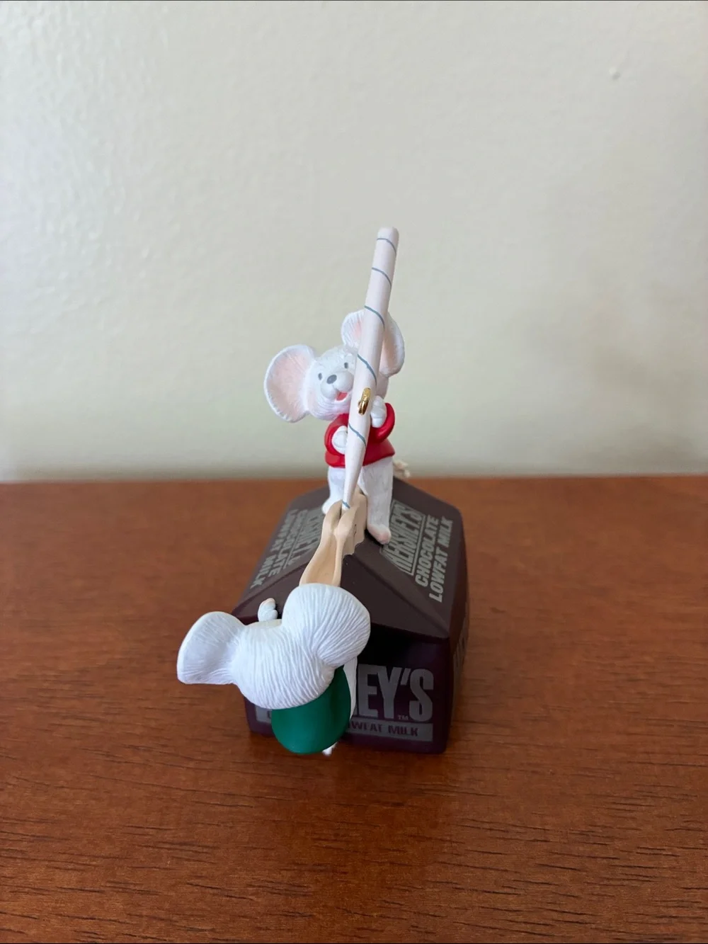 1997 Hallmark Keepsake “Sweet Discovery” Christmas Tree Ornament